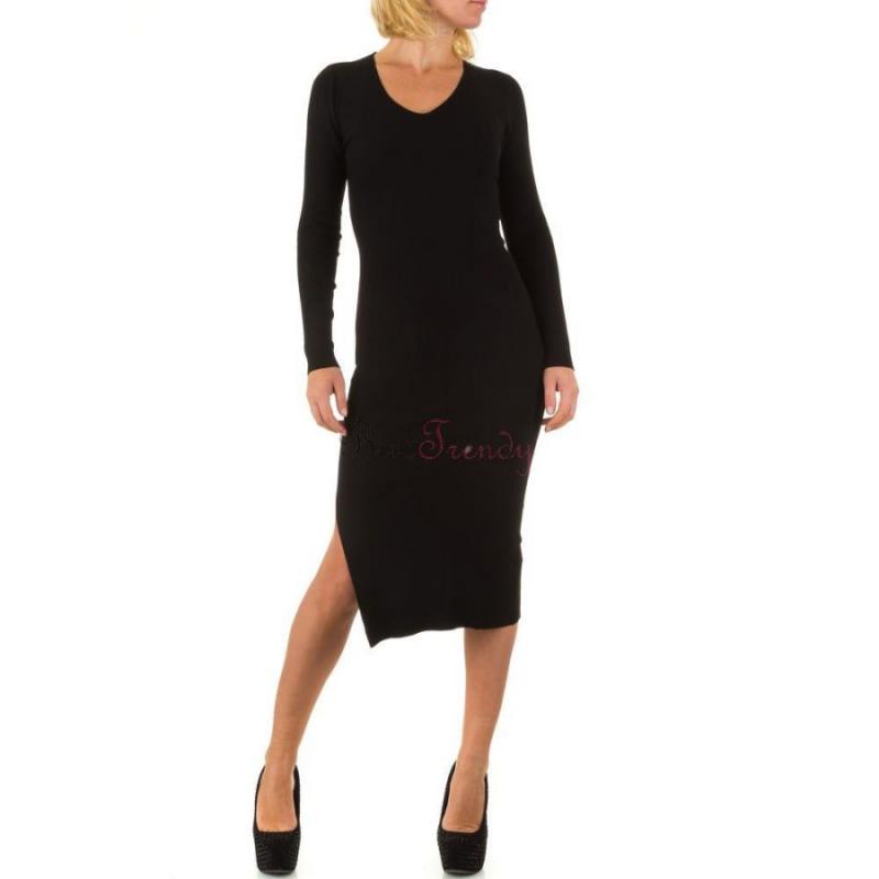Čierne svetrové šaty pre pre modernú ženu