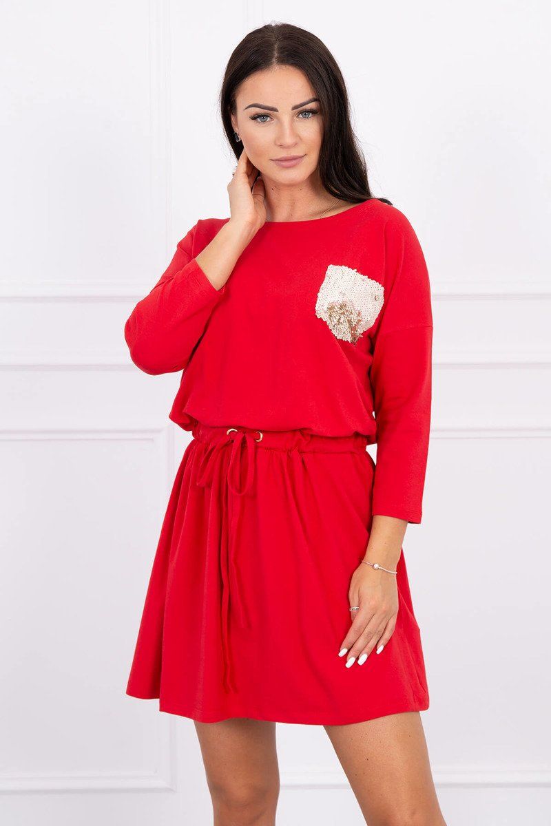 Červené dámske šaty s flitrovým vreckom