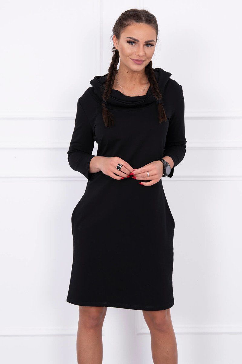Jednofarebné šaty s kapucňou a vreckami farba čierna