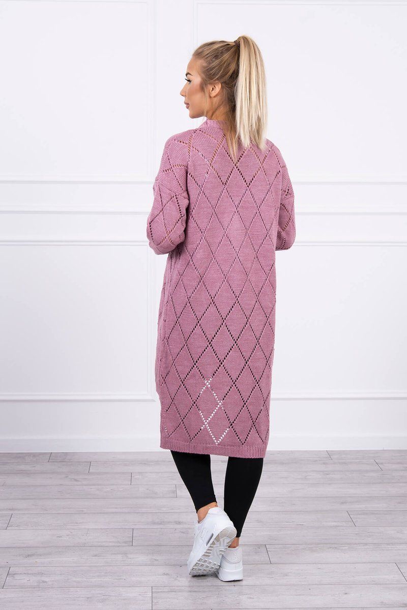 Tmavo ružový sveter s geometrickým vzorom