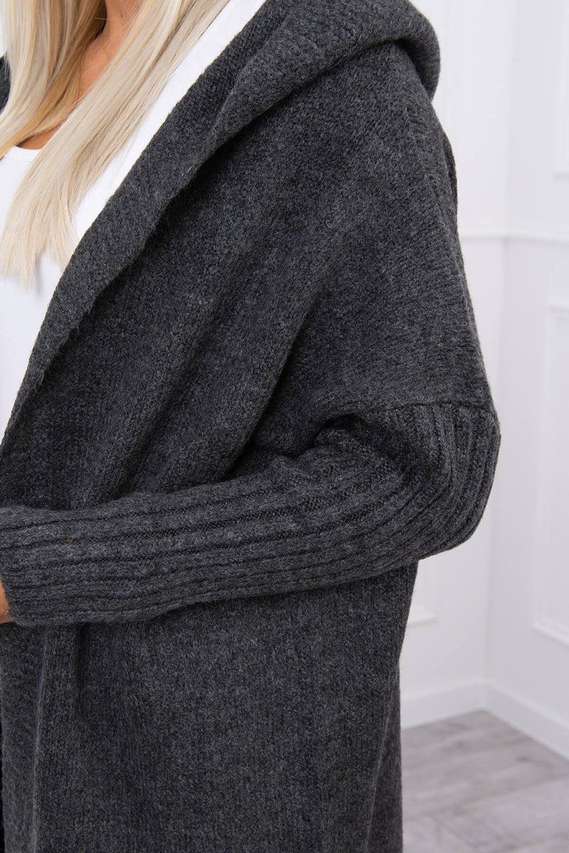 Sivý sveter s kapucňou
