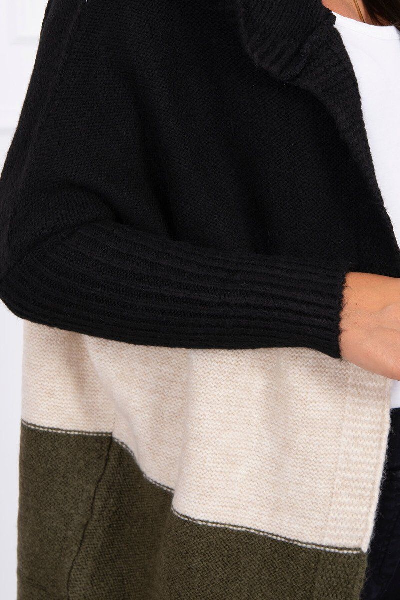 Trojfarebný sveter s kapucňou čierno béžový